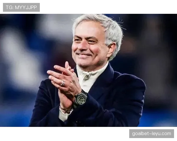 穆里尼奥战术革新，罗马剑指意甲冠军